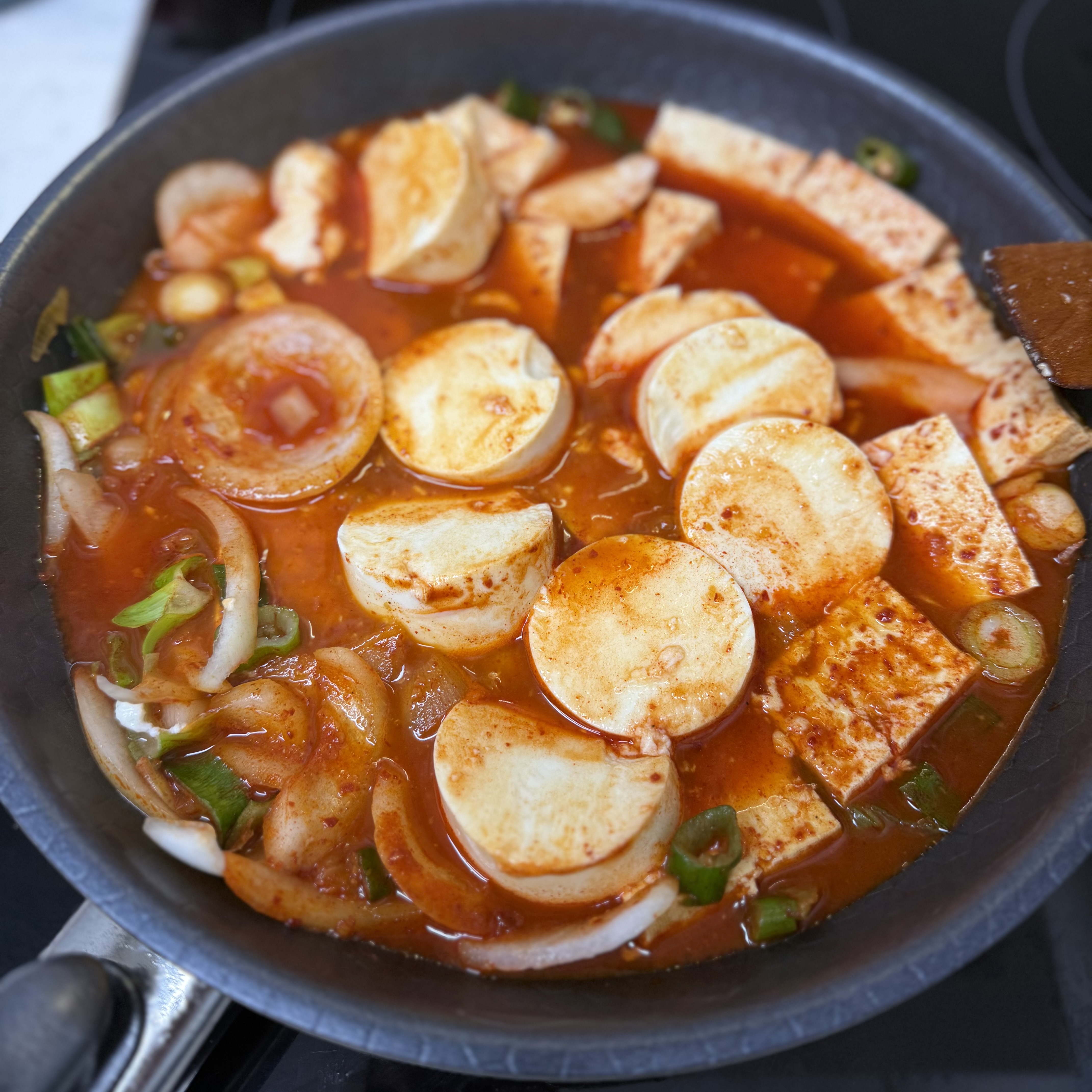 냉장고 속 두부만 있어도 맛있게 먹는 한끼! 두부 두루치기🧑🍳