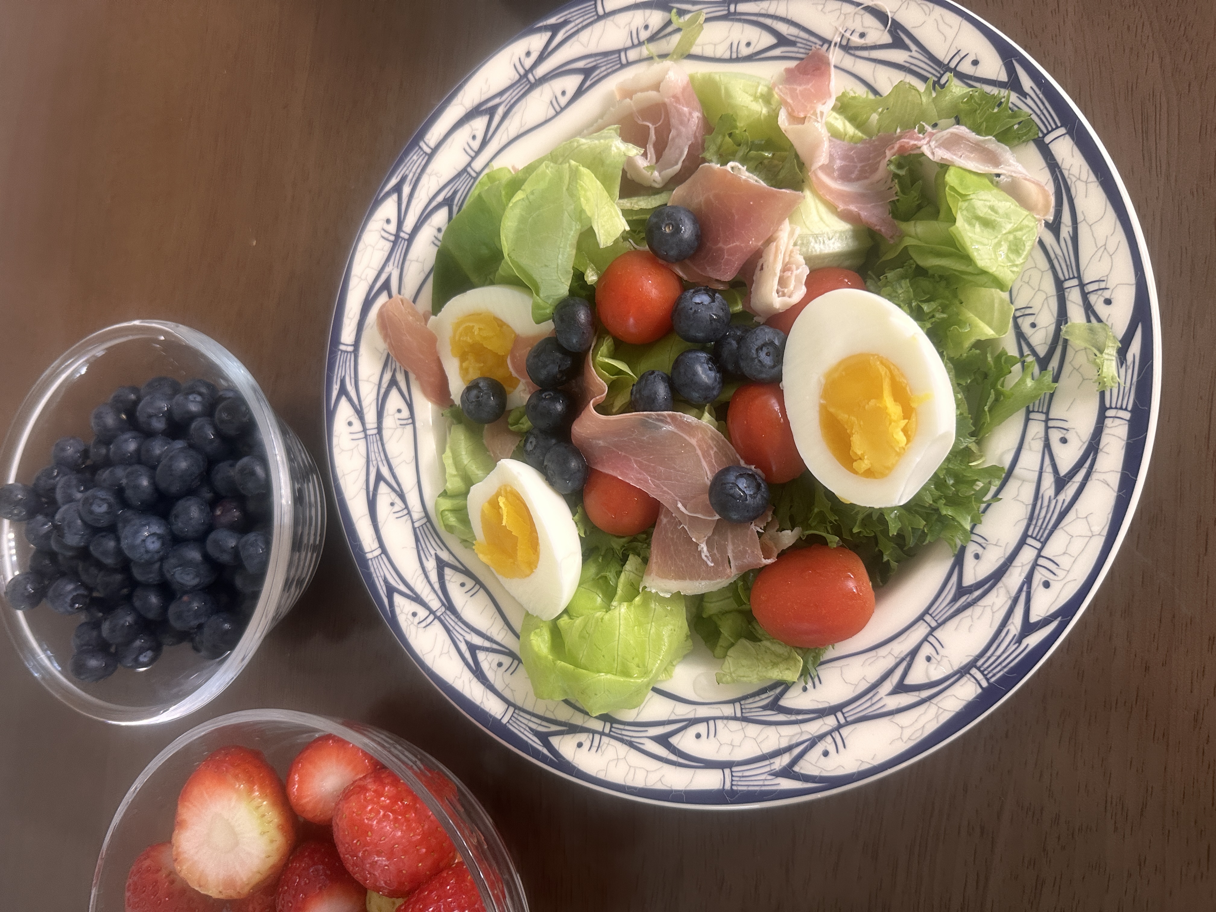 주말 아침 샐러드와 계란빵! 