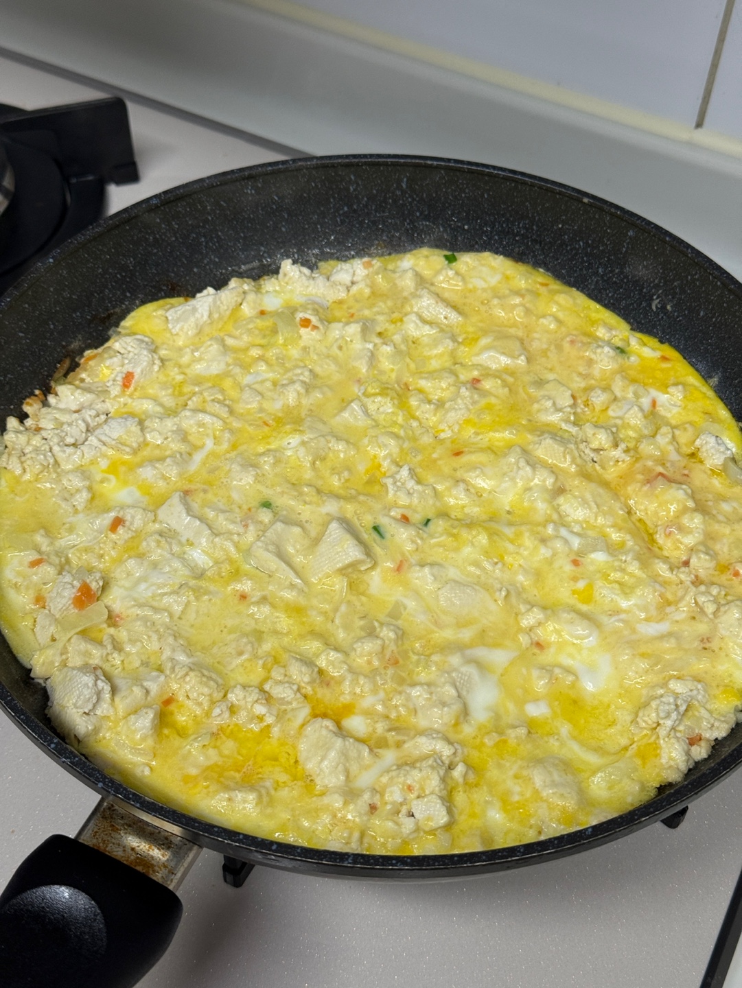 간단하지만 맛있게 한 끼 먹고 싶을 때! 두부와 달걀로 만드는 두부달걀전